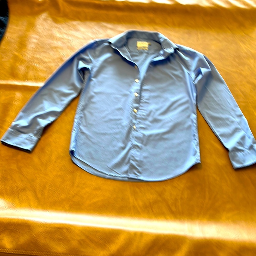 Goodfello Brand Men’s long sleeve Dress Shirt Size Small